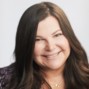 Meet your Posher, Monica